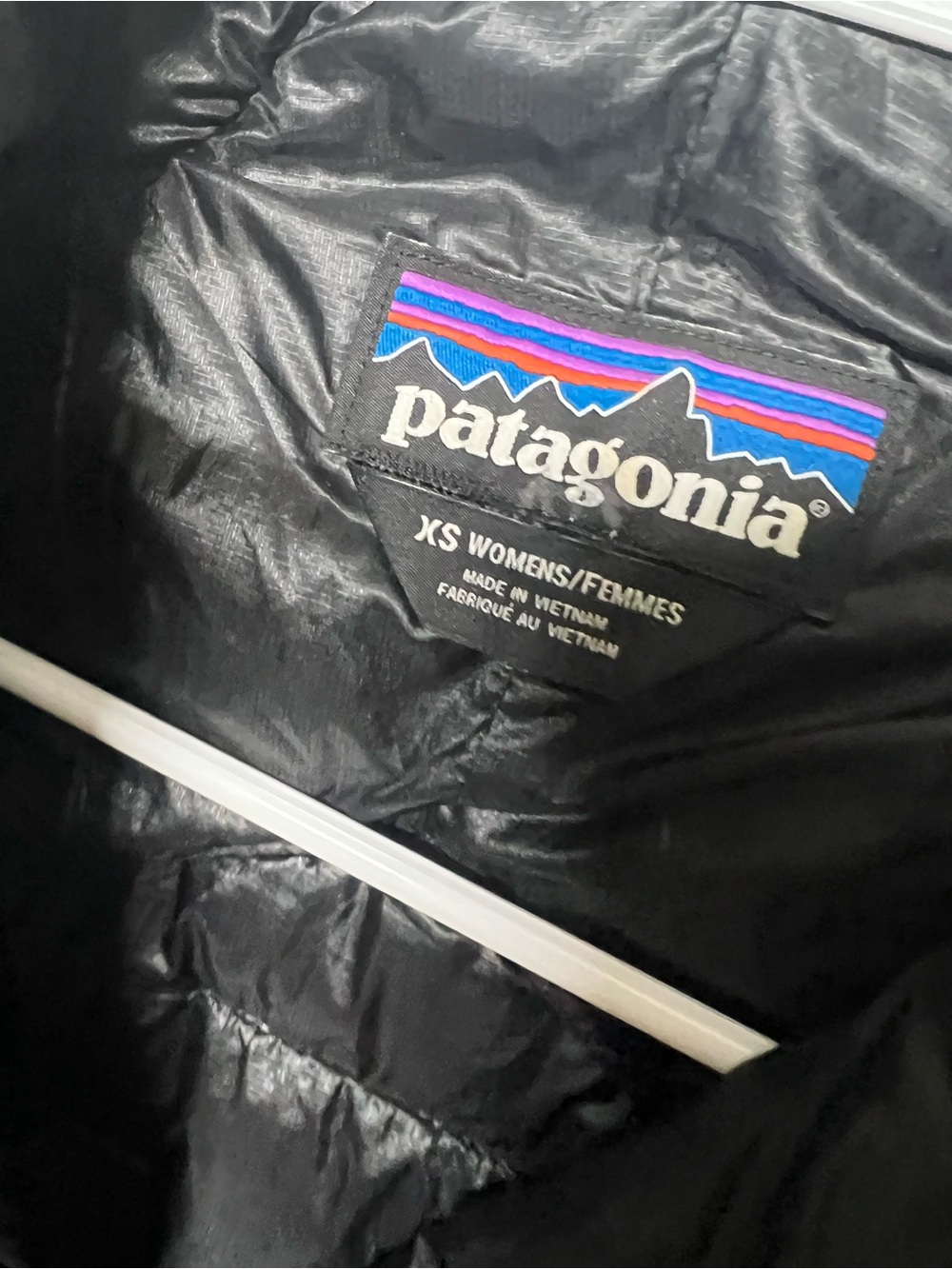 Patagonia Women’s Lightweight Quilted Jacket - Picture 3 of 3